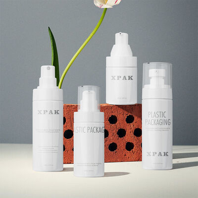 Ποιότητα  Multifunctional Cosmetic Plastic Bottle with Lotion Pump in Matte or Shiny Finish Customizable Color and 50/80/100ml Capacity εργοστάσιο