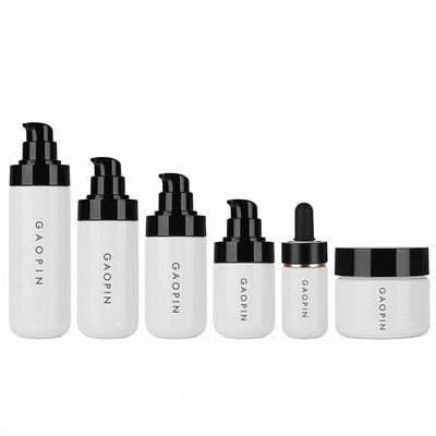 i cosmetici d'imballaggio stabiliti dello skincare di lusso di 50ml 80ml 100ml 120ml scremano i contenitori del barattolo