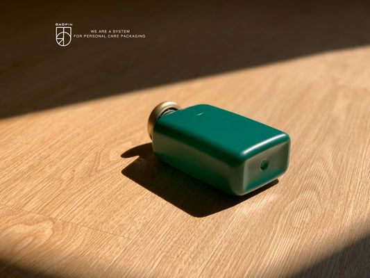 Bottiglie dello sciampo di compressione del quadrato 350ml, imballaggio vuoto del gel della doccia