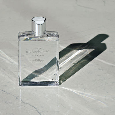 Yüz Temizleyici için Temizle Vidalı Kapak PETG Plastik Toner Şişesi 250ml 24g